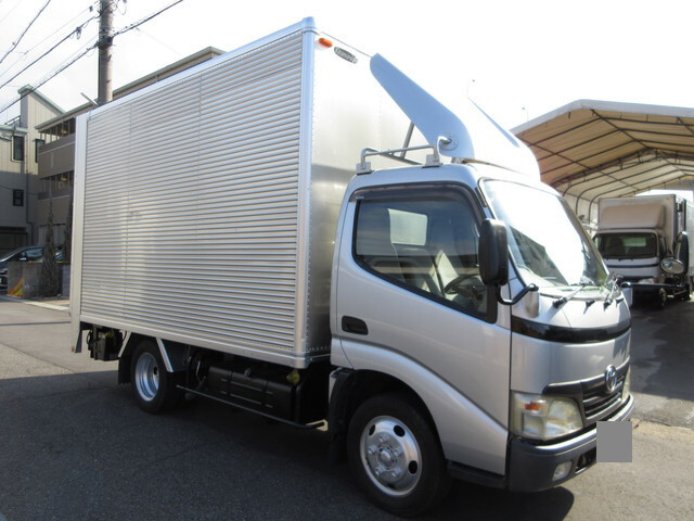 TOYOTA Toyoace Aluminum Van BDG-XZU338 2007 221,000km