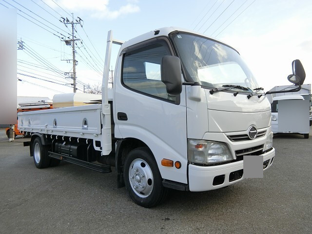 HINO Dutro Flat Body TKG-XZU655M 2013 64,000km_1