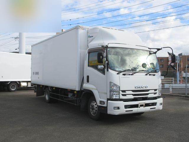 Forward Refrigerator & Freezer Truck_1
