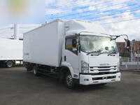 ISUZU Forward Refrigerator & Freezer Truck TKG-FRR90T2 2017 504,000km_1