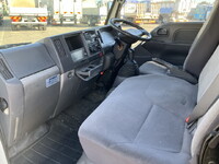 ISUZU Elf Panel Van TKG-NJS85AN 2012 203,962km_31