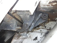 ISUZU Giga Garbage Truck KL-CYM73Q3 2002 157,231km_16