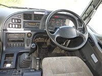 ISUZU Giga Garbage Truck KL-CYM73Q3 2002 157,231km_25