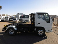 ISUZU Elf Container Carrier Truck TPG-NKR85AN 2015 64,772km_4