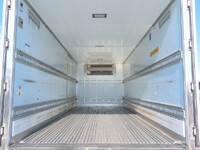 ISUZU Forward Refrigerator & Freezer Truck 2PG-FSR90T2 2020 494,500km_31