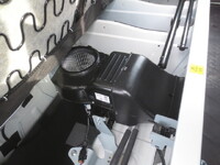 MITSUBISHI FUSO Canter Double Cab 2RG-FBA20 2025 428km_15