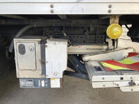 ISUZU Elf Aluminum Van 2RG-NPR88YN 2019 155,000km_11