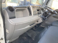 MITSUBISHI FUSO Canter Aluminum Block TPG-FBA20 2018 32,308km_31