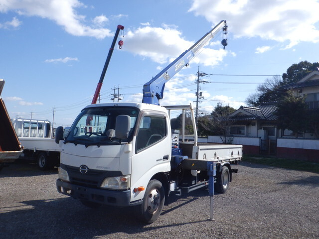 HINO Dutro Truck (With 3 Steps Of Cranes) TKG-XZU650M 2012 85,038km