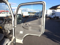 HINO Dutro Flat Body TPG-XZU605M 2019 114,100km_31