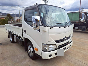 HINO Dutro Flat Body 2RG-XZU605M 2020 112,100km_1