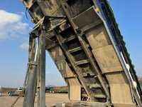 UD TRUCKS Quon Dump LDG-CW5XL 2011 457,877km_27