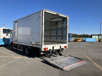 ISUZU Forward Refrigerator & Freezer Truck TKG-FRR90S2 2013 689,983km_22