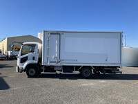 ISUZU Forward Refrigerator & Freezer Truck TKG-FRR90S2 2013 689,983km_5