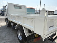 TOYOTA Dyna Dump BDG-XZU314D 2006 125,000km_12