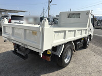 TOYOTA Dyna Dump BDG-XZU314D 2006 125,000km_4