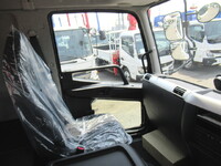 MITSUBISHI FUSO Fighter Truck (With 4 Steps Of Cranes) 2KG-FK62F 2025 193km_27