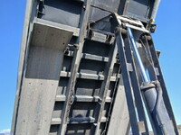 ISUZU Giga Dump QKG-CXZ77AT 2014 597,000km_30