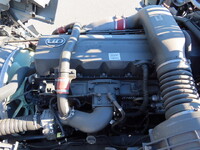 UD TRUCKS Quon Trailer Head QKG-GK6XAB 2015 360,000km_13