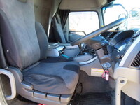 UD TRUCKS Quon Trailer Head QKG-GK6XAB 2015 360,000km_17