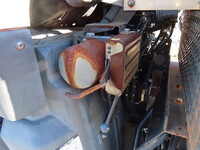 UD TRUCKS Quon Trailer Head QKG-GK6XAB 2015 360,000km_26