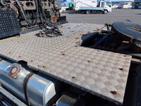 UD TRUCKS Quon Trailer Head QKG-GK6XAB 2015 360,000km_29