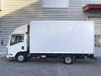 ISUZU Elf Panel Van 2RG-NLR88AN 2020 165,000km_3