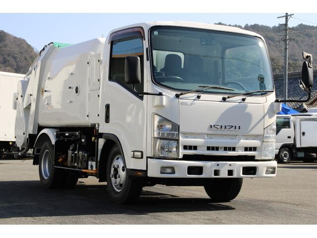 ISUZU Elf Garbage Truck TKG-NMR85AN 2015 64,000km