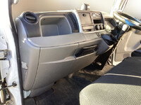 MITSUBISHI FUSO Canter Flat Body TPG-FBA20 2018 117,342km_27