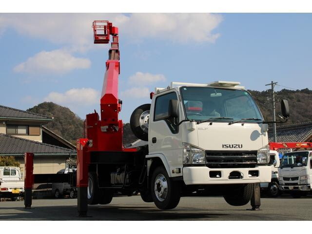 ISUZU Elf Cherry Picker SKG-NKR85YN 2012 17,000km