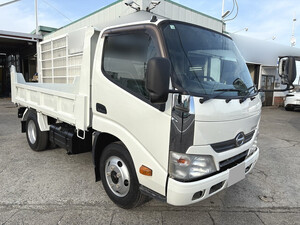 HINO Dutro Dump TKG-XZU620T 2013 97,000km_1