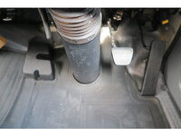 ISUZU Elf Aluminum Van 2RG-NPR88N 2019 241,592km_33