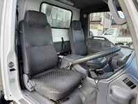 ISUZU Elf Aluminum Van PB-NKR81AN 2005 178,000km_31