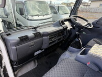 ISUZU Elf Aluminum Van PB-NKR81AN 2005 178,000km_37