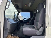 ISUZU Forward Refrigerator & Freezer Truck TKG-FRR90S2 2017 519,000km_29
