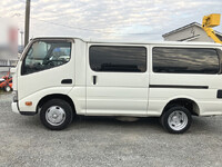 TOYOTA Dyna Panel Van TKG-XZU605M 2018 210,000km_5