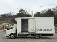 HINO Dutro Refrigerator & Freezer Truck TQG-XKU710M 2014 414,627km_3