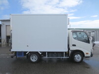 HINO Dutro Refrigerator & Freezer Truck TKG-XZC605M 2017 65,922km_7
