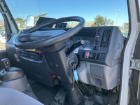 ISUZU Elf Panel Van TKG-NHS85AN 2014 66,915km_33