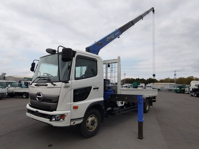 Ranger Truck (With 5 Steps Of Cranes)_1