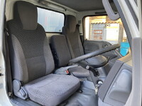 ISUZU Elf Panel Van TRG-NJR85AN 2018 109,000km_13