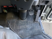 ISUZU Elf Panel Van TRG-NJR85AN 2018 109,000km_35