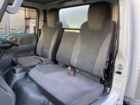 ISUZU Elf Panel Van TRG-NJR85AN 2018 109,000km_37