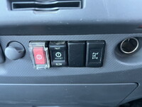 ISUZU Elf Safety Loader TRG-NPR85AN 2018 89,016km_8