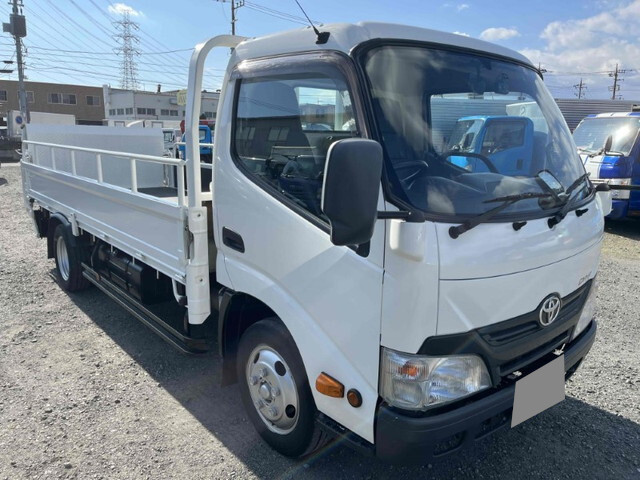 TOYOTA Dyna Flat Body TKG-XZU655 2013 108,000km