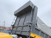 UD TRUCKS Big Thumb Dump KL-CW48A 2005 832,000km_15