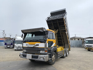 UD TRUCKS Big Thumb Dump KL-CW48A 2005 832,000km_1