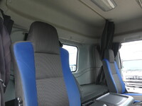 ISUZU Giga Trailer Head QKG-EXD52BE 2017 572,000km_8