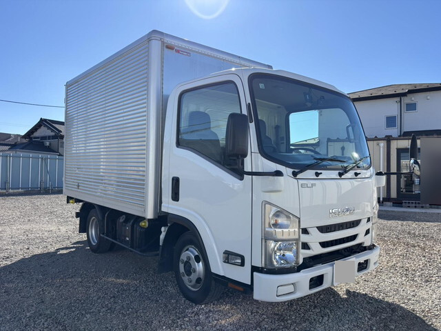 ISUZU Elf Aluminum Van TPG-NLR85AN 2016 172,320km_1