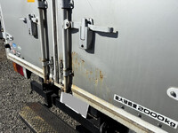 ISUZU Elf Aluminum Van TPG-NLR85AN 2016 172,320km_17